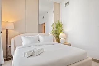 FIRST CLASS 3BR Luxury Waterfront Living - 4