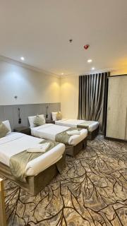 alraaqi almumayaz - 2