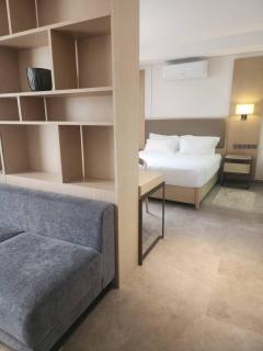 38 on Boulders Hotel - 3