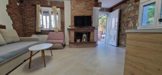 Makis Nest Apart-Hotel - 5