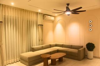 Luxury Apartment 10 mins from Airport - by Zeppelin Stays - 3