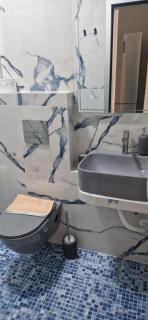 Makis Nest Apart-Hotel - 1