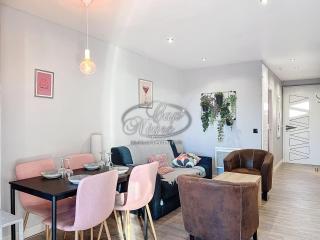 Appartement T2 pour 4 personnes avec grande terrasse et pergola à 300m plage de Pramousquier - Le Lavandou - Le Lavandou - 3