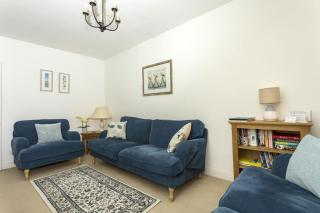 Golden Cottage - town centre luxury - 8