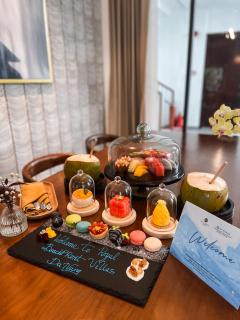 Royal Beachfront Villas Danang - 2