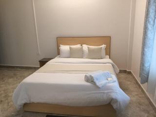 Grey Heart Escape - 6