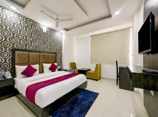Hotel Signature Suites Near Delhi IGI Airport - 3