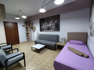 Gousa Urban Stay 2 Min Walk to Metro - 2