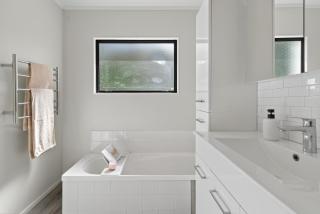 Welcome Bay Heights - 9