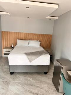 Marble Crest Guest House - 0