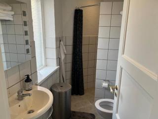 Spacious 3BR City Centre Penthouse - 1