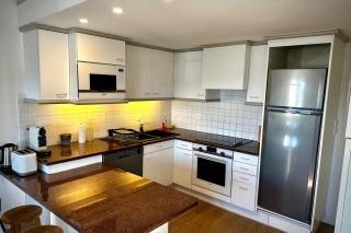 Stunning 80m apartment with sea view - 6