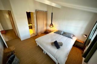 Stunning 80m apartment with sea view - 2