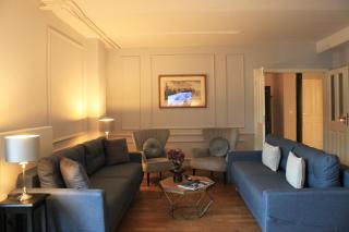 Für Monteure und Langzeitaufenthalte - 120 qm - bis 8 Personen - Küche - Waschtrockner - Badewanne & Dusche - kostenloser Parkplatz - Smart TV - 2