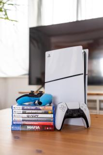 VOUSATÁ DÁMA - PS3 - Parking free - Prague - 8