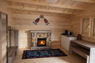 Cabanuta Din Deal - 3