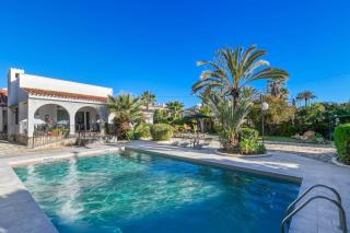 Villa La Font with pool and bbq - 9