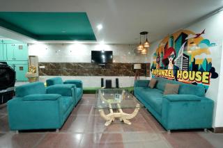 FlexiBay Girls Hostel North Campus - 5