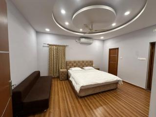 Eshana - The Venue - 0