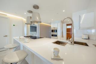 2 Mins to Beach with Ocean & Pool Views by Bocobay - 8