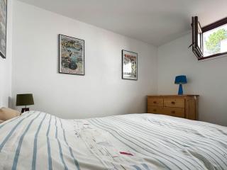 Villa Mitoyenne Cozy à La Palmyre avec WIFI et Parking - 4 Personnes - FR-1-705-53 - 2