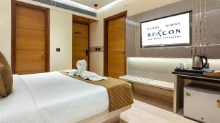 Nanak Niwas Beacon New Delhi, Paharganj - 2