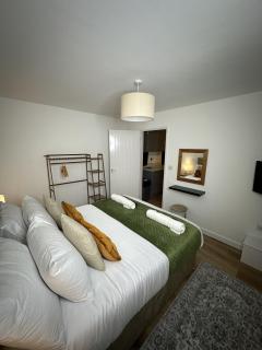 Rosern Short Stays - 7