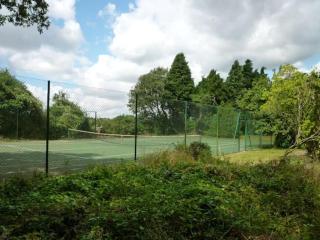 Cosy Cottage with Large Garden I Semi Rural Retreat! Nearby Countryside, Beaches & Goodwood - Chichester Holiday Properties - 7