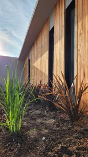 Casa De Campo Moderna Con Pileta - 1