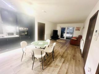 LUXURIOUS 2Bed in Dartford City Centre with parking - 5