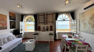 Apartamento con jardín a 11 metros de la playa. B3. - 0