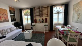 Apartamento con jardín a 11 metros de la playa. B3. - 6