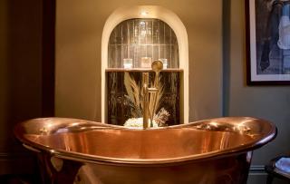 3-Bed Historic Knitters Cottage in Nottingham - 7