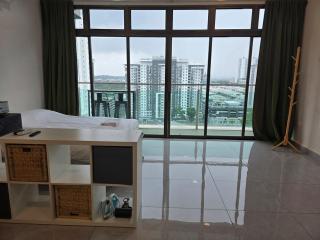 08 Palazio Lake View High Floor Netflix - 3