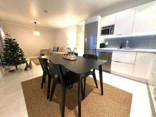 Arctic Circle Holiday Homes - 4