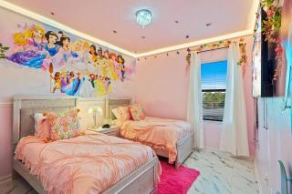 Luxury 9BR Resort Villa Near Disney Private Pool Spa Sleeps 25 Themed Rooms - 9