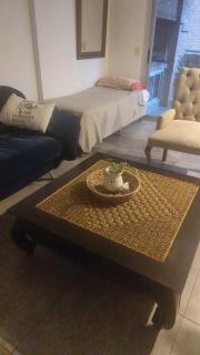 Departamento con living, dormitorio, parrilla y cochera - 5