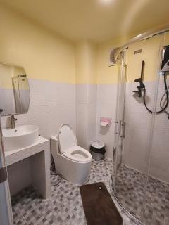 สถานีน้ำหวานรีสอร์ท น้ำตกอ้ายเขียว - 0