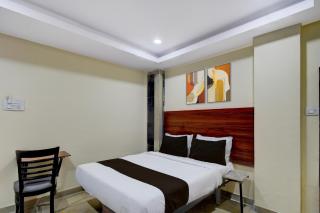 Hotel O Capital Grand Near Nehru Zoo Park - 2