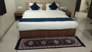 SAROVAR HILLS HOTEL & RESORt - 5