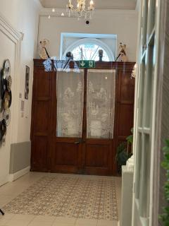 Maltese Terrace house with a modern touch - 6