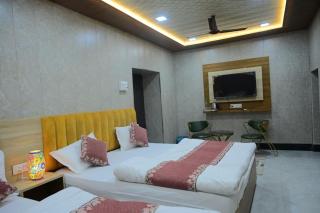 Saryu River view- Kanchan bhawan - 2