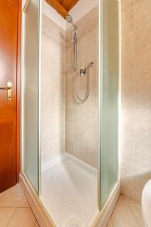 Historic Center Elegant open space luggage storage - 3