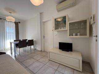 Comfy flat with two terraces and fireplace - 2