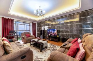 All Ensuite, 2 Bedroom Flat in Kilimani with Swimming Pool, Gym, Backup Power & Skyline View Balcony - 9