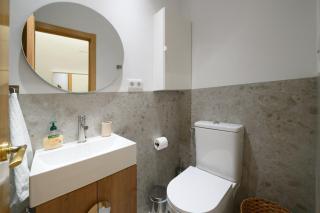 GuestReady - Couple’s Getaway in Madrid - 5