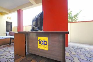 FabHotel Comfort Hub - 8
