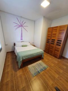 Island Style Home with rooftop jacuzzi with a view - 2