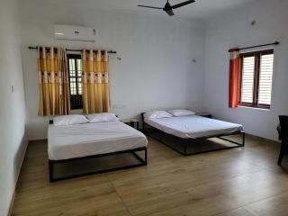 Akalapuzha Homestay - 9