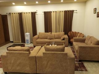 Saba Khan guest house - 5